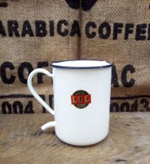 Broc émaillé blanc "LUC" 