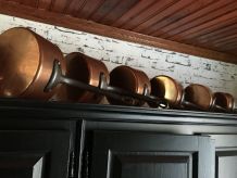 Batterie de 6 casseroles ancienne en cuivre étamé