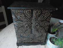 Petit meuble à poser