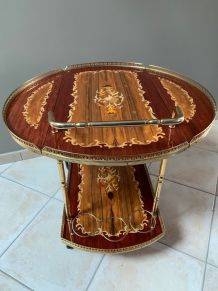 Desserte roulante vintage en marqueterie et laiton 70'S