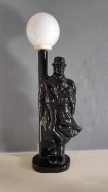 lampe détective en céramique noire et globe opaline blanche