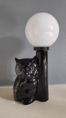 lampe chouette en céramique noire et globe en opaline 