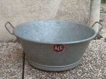 bassine  en  zinc  ALG  vintage