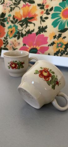 2 tasses vintage fleurs 