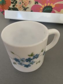 2 tasses vintage année 70