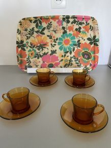 4tasses et sous tasses ambrées annee70’s