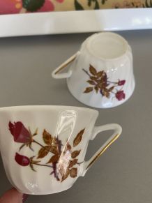 2 Tasses porcelaines 