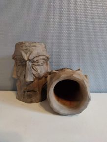 vases en bois sculpté en forme de 4 visages