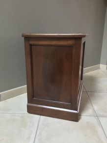 Coffre – Table appoint – Bout de canapé