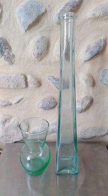 Vases en verre transparent