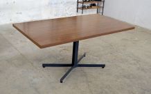 Table monte et baisse vintage années 60