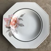 Série de 6 assiettes creuses - en porcelaine