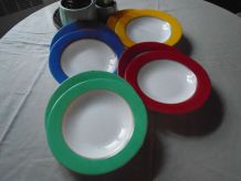 8 assiettes Arcopal