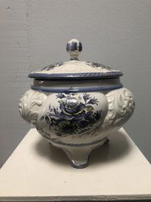 Bonbonnière vintage en céramique Capodimonte