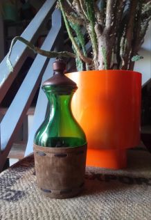 Jolie bouteille en verre 