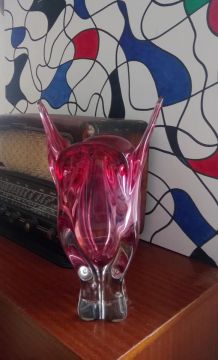 Ancien vase en cristal de bohême rose 