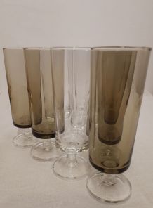 Lot 10 flutes champagne vintage