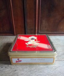 Boite en tôle de la marque allemande de chocolat "Sarotti"