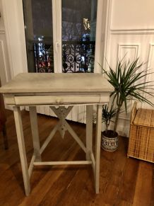 Table bureau vintage 