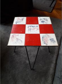 Table d'appoint des années 50