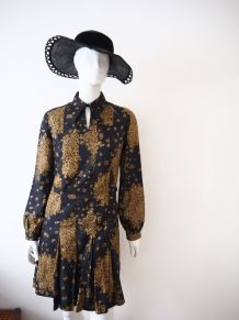 Robe plissée col pelle à tarte soie vintage 70's