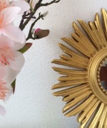 Miroir soleil bois doré  32 cm, 1950