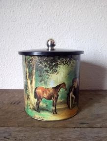 Boite à biscuits en tôle lithographiée 