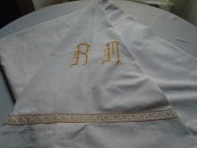 Drap monogrammé