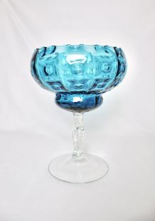 coupe en verre bleue