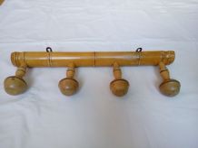 Porte manteau mural à 4 patères en bois tourné façon bambou