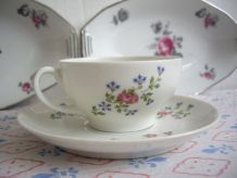 lot Porcelaine de Limoges motif roses