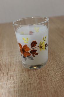 Petit verre Vintage 70