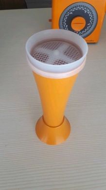 Tamis vintage Tupperware