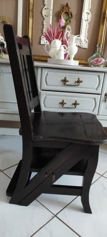 Chaise escabeau ancienne