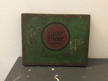 Boîte à cigarettes ´´ Lucky Strike ´´