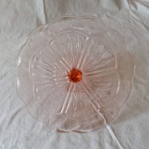 Plat sur pied verre rose