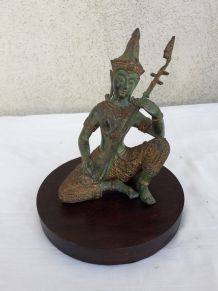 Statuette en bronze 