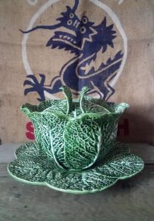 Soupière et plat de service "chou" en barbotine