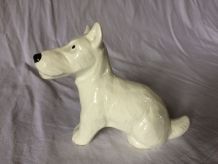 statuette chien fox faïence de Sarreguemines Art Déco
