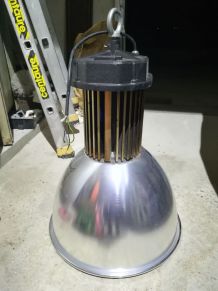 Lampe industrielle LED
