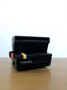 Appareil photo Polaroid vintage 