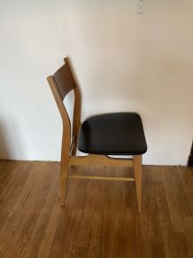 Chaise scandinave en teck 