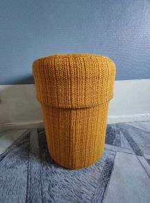 pouf coffre vintage avec tissu chiné laine orange