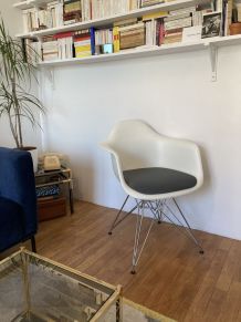 Fauteuil DAR par Charles et Ray Eames pour Vitra (4 dispos)