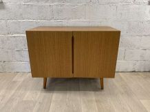 Buffet scandinave vintage en teck avec portes pleines, 1960s