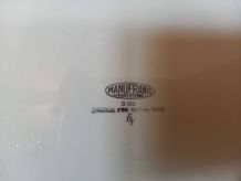 Service en porcelaine, style ancien Manufrance