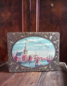 Ancienne boite en tôle lithographiée (décor marine)