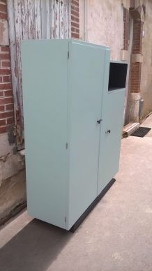 Armoire penderie année 50 de style art déco