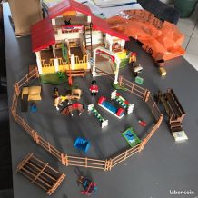 Centre équestre playmobil