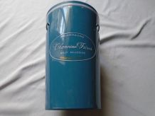 Sceau en métal laqué bleu roi